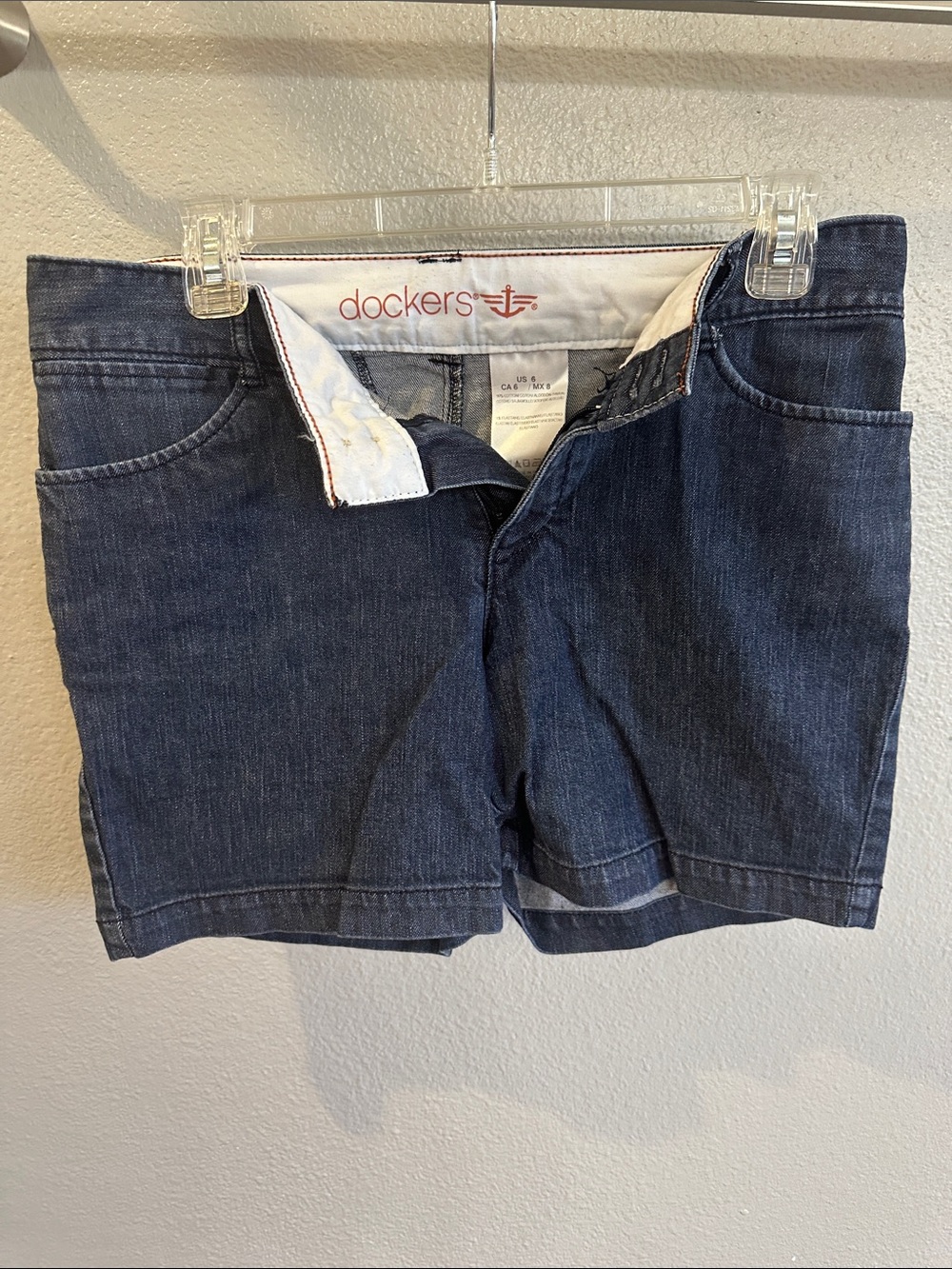 Dockers Women's Navy Denim Mid-Rise Shorts